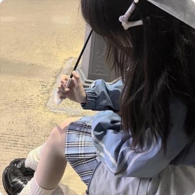 看见你就笑