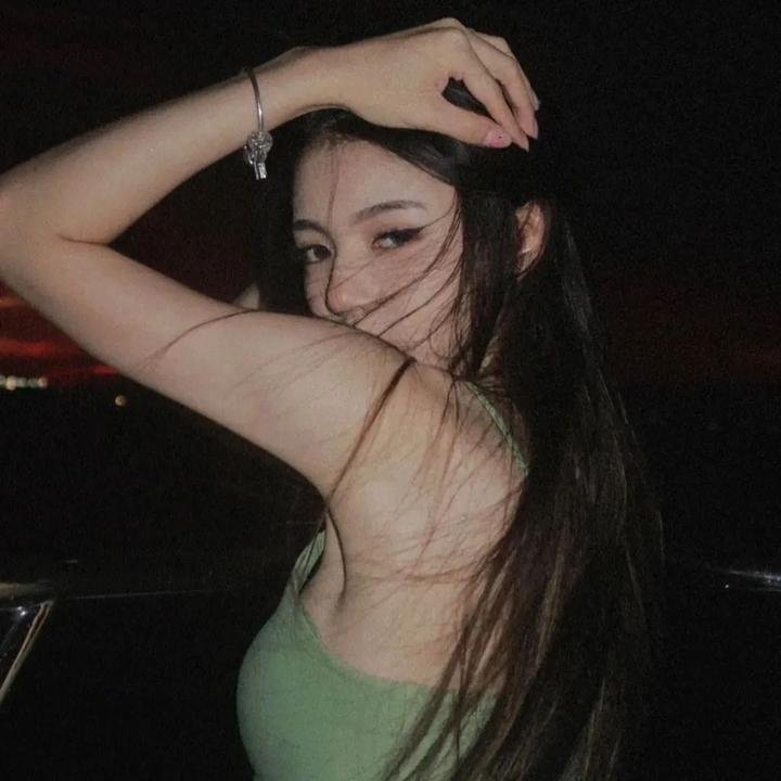 白色女孩粤语